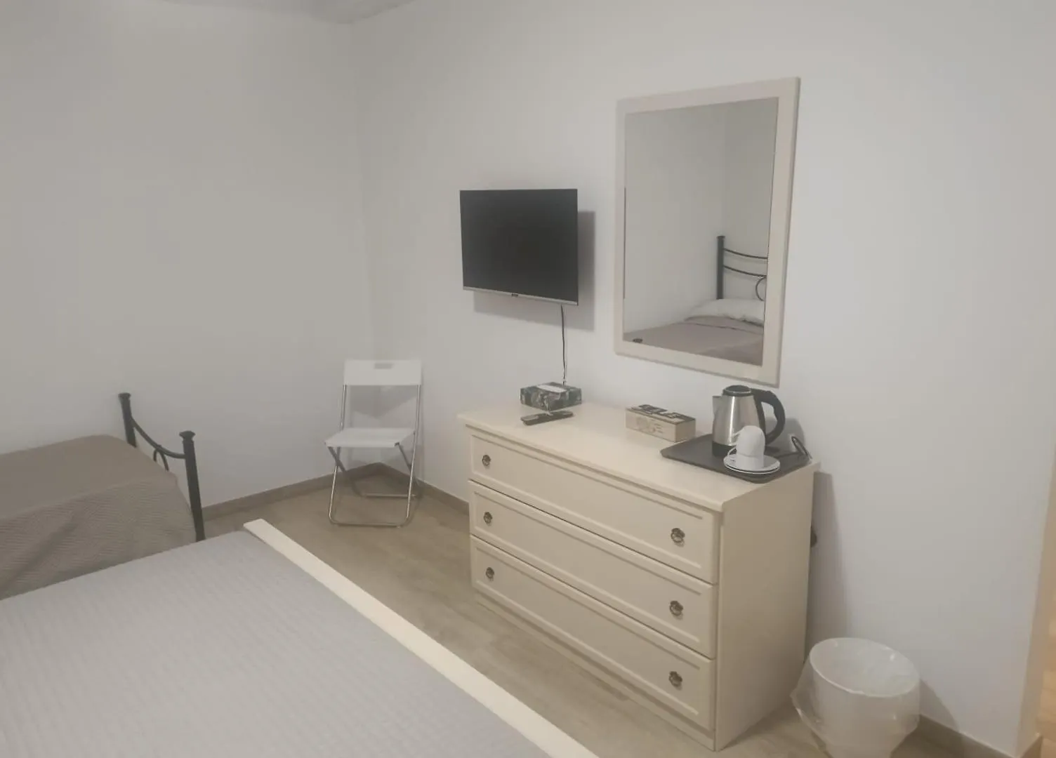 Dalla Gina E Paolino B&B アウッラ ゲストハウス