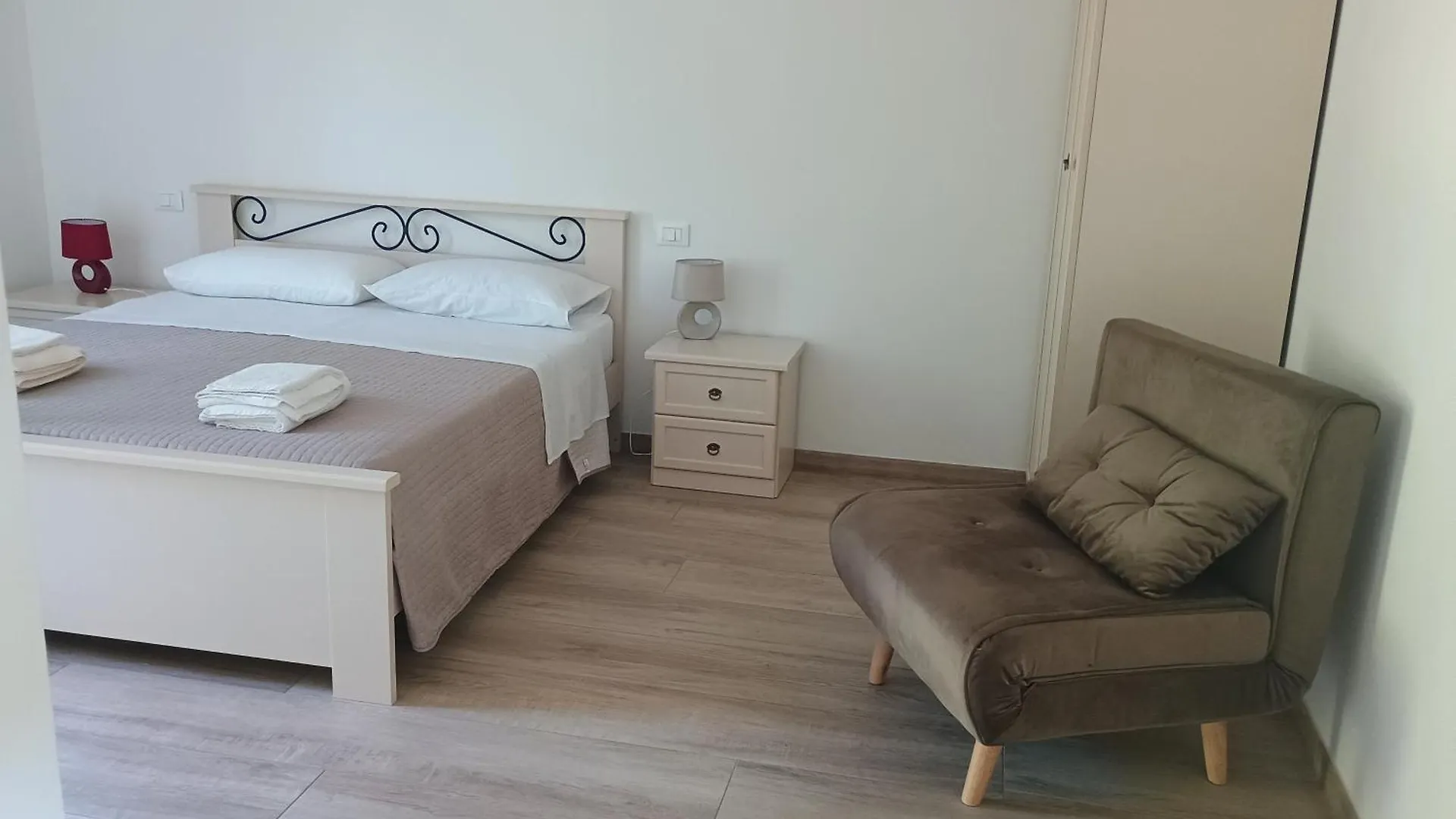Dalla Gina E Paolino B&B アウッラ イタリア