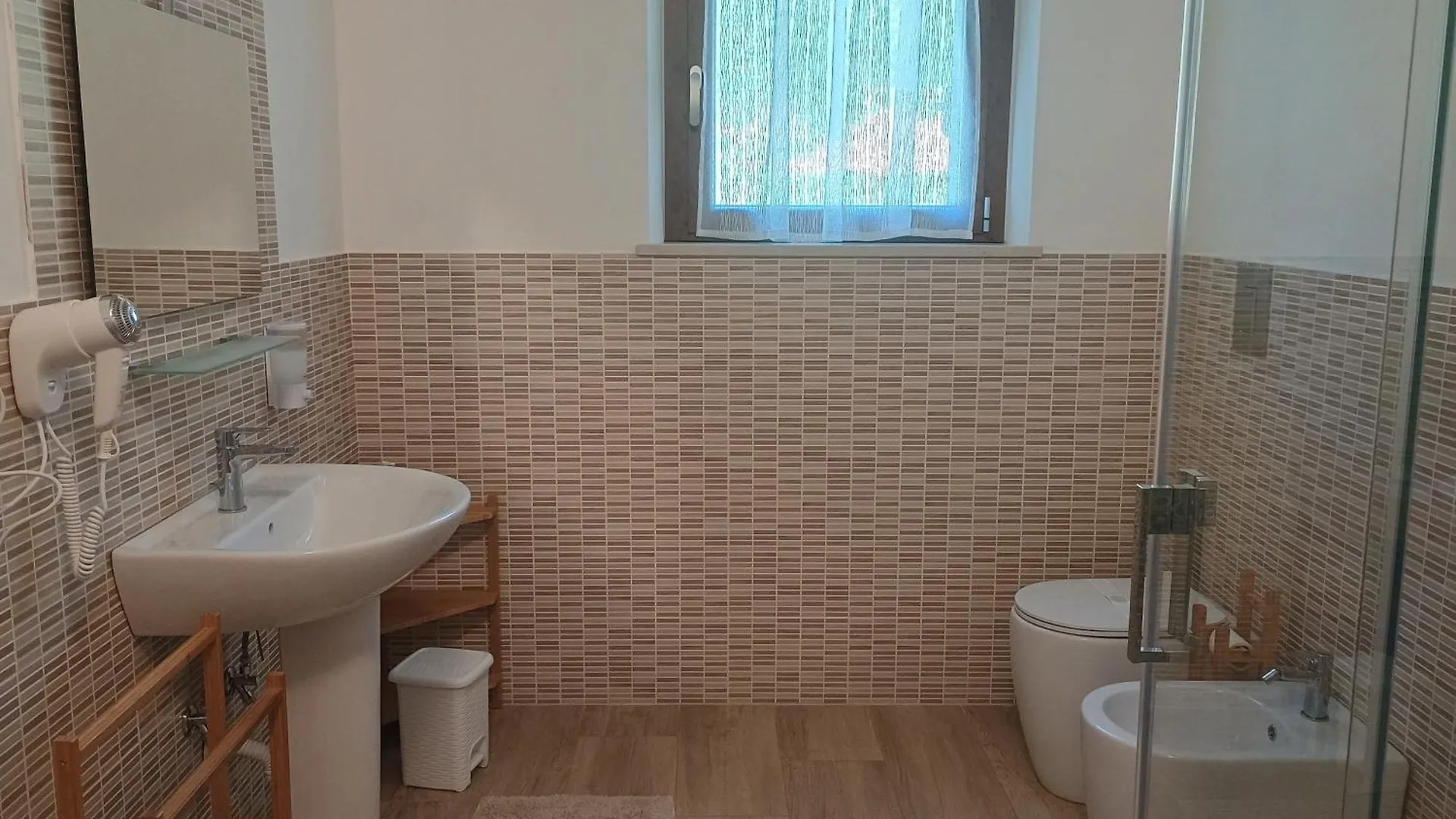 Guest house Dalla Gina E Paolino B&B Aulla
